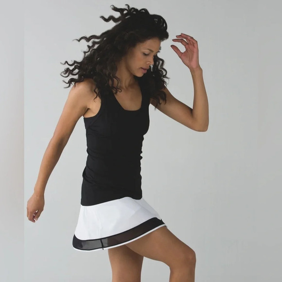Lululemon Super Sport  Tank
Black size 2 - Picture 8 of 10